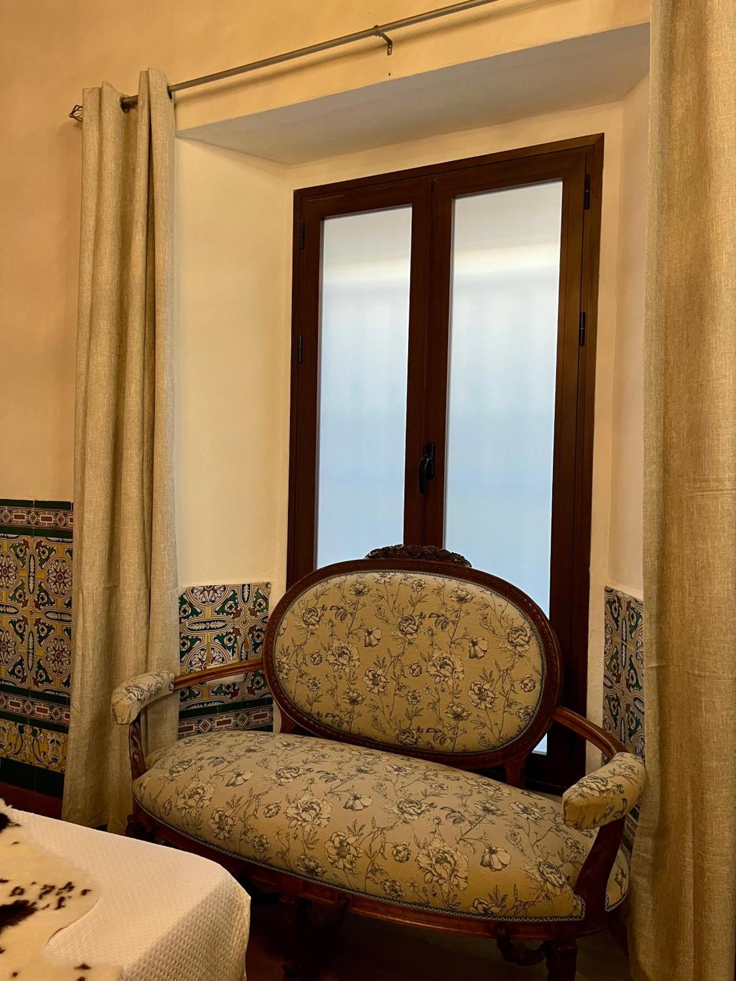 Casa Senorial Piedrachica Hotel เซบีญา ภายนอก รูปภาพ